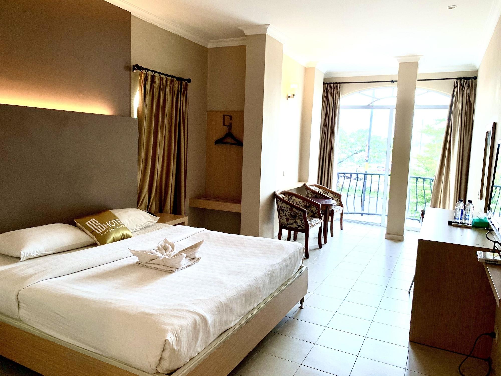 Sky View Hotel Managed By Os Batam Buitenkant foto