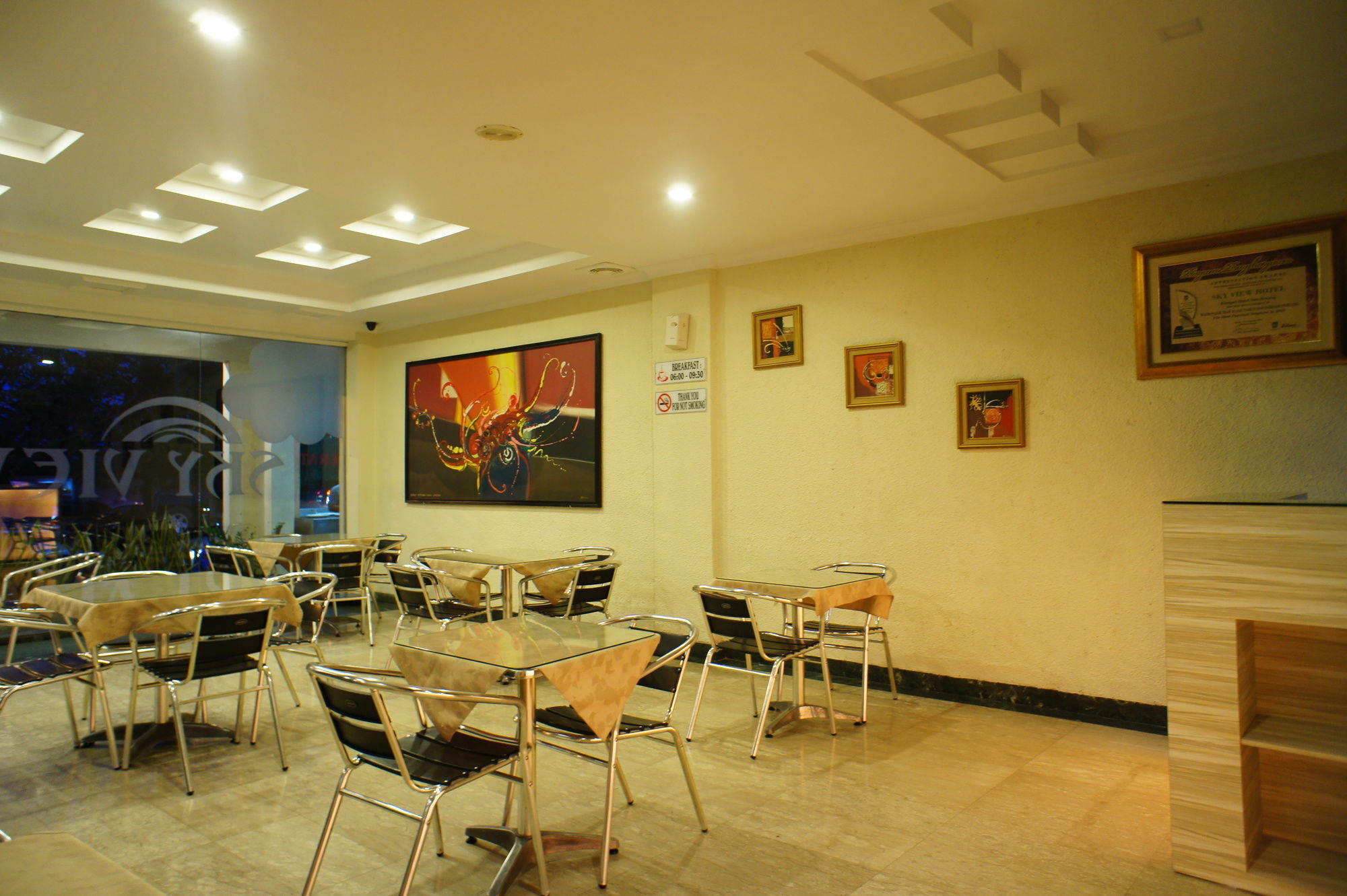 Sky View Hotel Managed By Os Batam Buitenkant foto