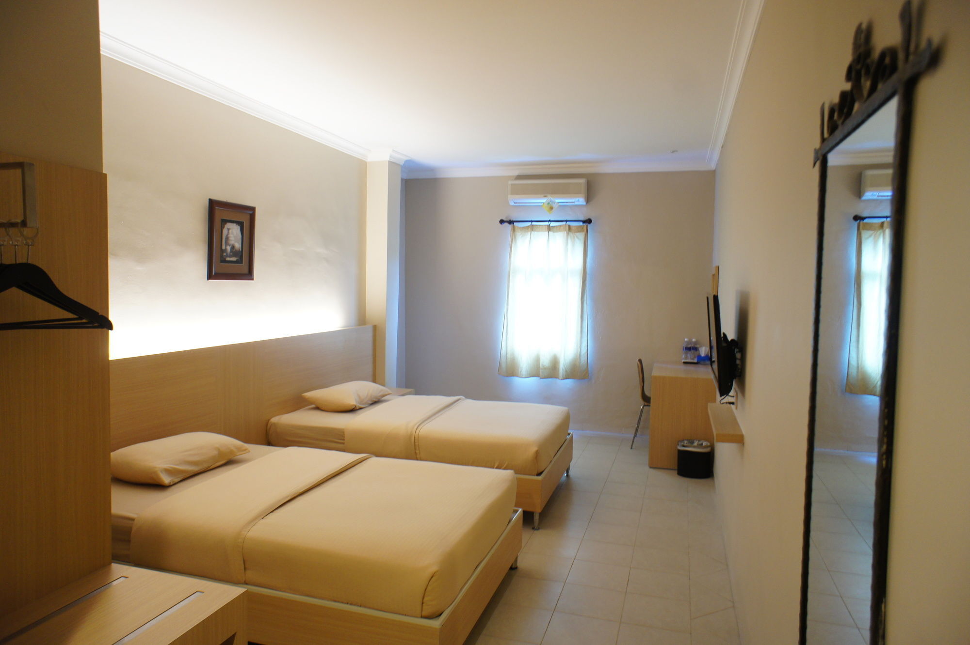 Sky View Hotel Managed By Os Batam Buitenkant foto