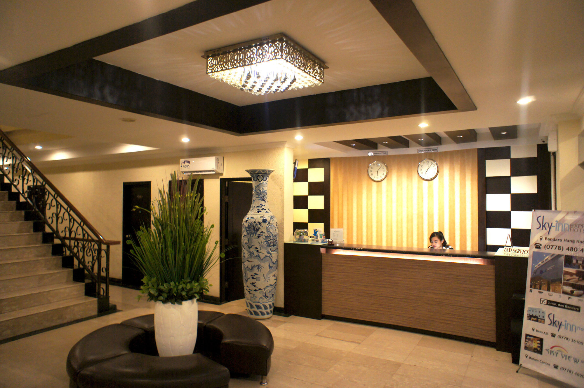 Sky View Hotel Managed By Os Batam Buitenkant foto